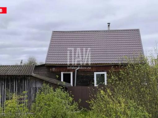 Жилой дом загорелся в Локне