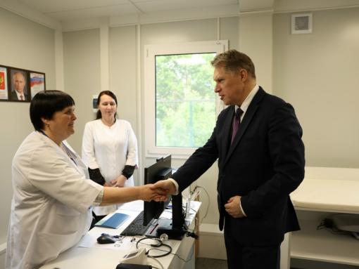 Михаил Мурашко оценил работу ФАПа в Самолве, построенного по региональной программе