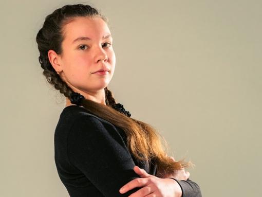 «Рисует храмы ЮНЕСКО и обожает книги»: как псковская пятиклассница стала победительницей «Губернаторского дневника»