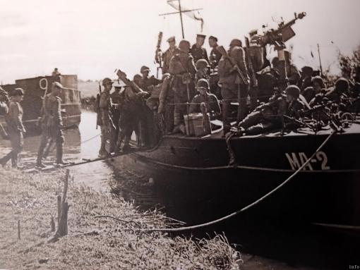Музей подвига 1944 года, часовня и мемуары: как одна семья сохранила в Псковской области память о тысячах бойцов
