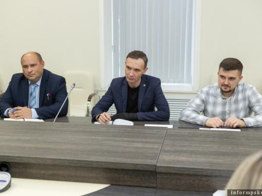 «Герой земли Псковской» Игорь Фусса проходит стажировку в филиале фонда «Защитники Отечества»