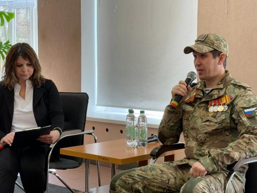 Молодёжь Гдовского района встретилась с участником программы «Герои земли Псковской»