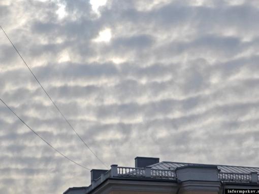 Жара и дожди прогнозируются в Псковской области 21 июня