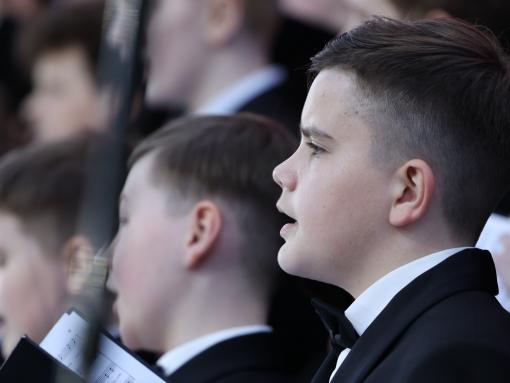 Всероссийский хоровой фестиваль имени Гривского стартовал в Пскове у стен кремля