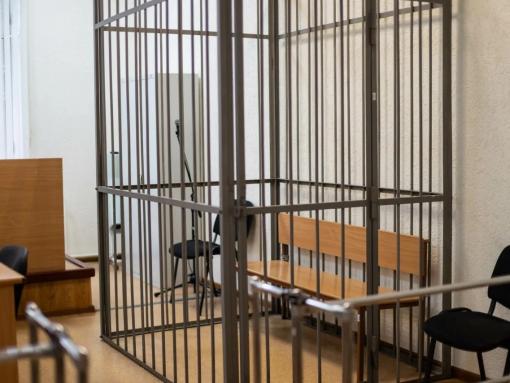 Постирал кота в машинке и выкинул на балкон: дело россиянина передали в суд