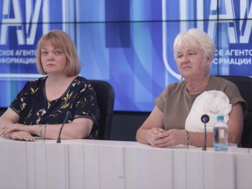 Мобильная бригада и онлайн: как центр семьи помогает районам Псковской области