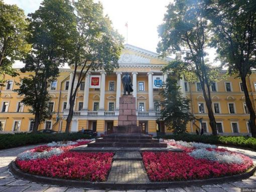 Зданию правительства Псковской области вернут облик имперского классицизма – подрядчик