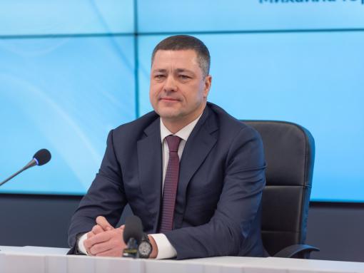 Михаил Ведерников поздравил дошкольных работников с профессиональным праздником