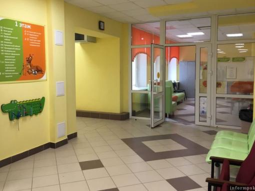 Как распознать первые признаки болезни у ребёнка и когда пора в поликлинику, рассказали врачи