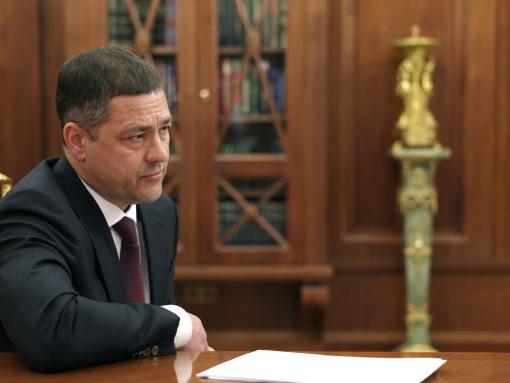 Михаил Ведерников доложил Путину о поддержке участников СВО