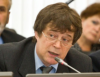 Савицкий предложил снести здания в центре Пскова, а Кремль назвал "Диснейлендом"